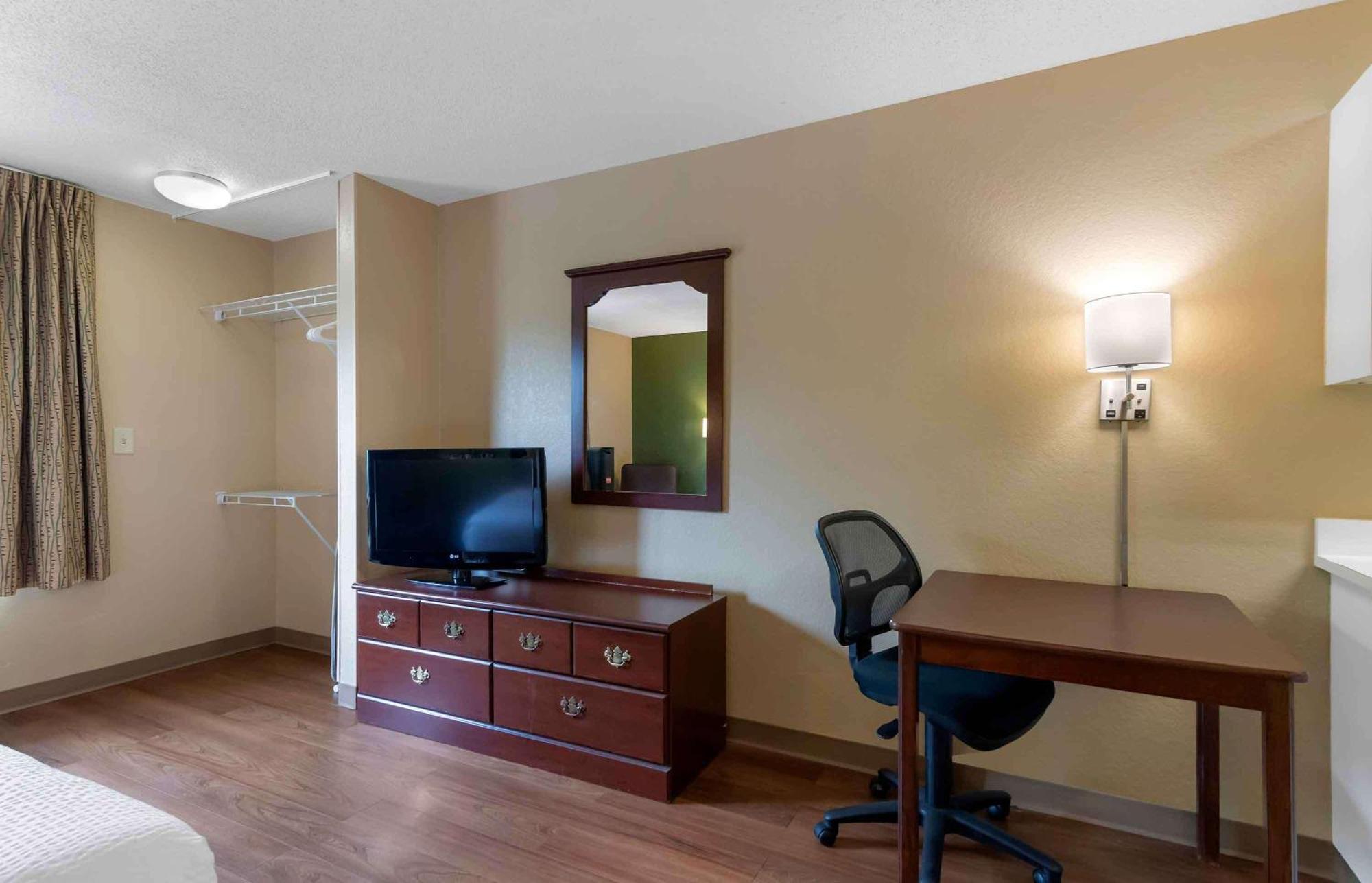 Extended Stay America Suites - Atlanta - Perimeter - Crestline Dunwoody Exterior photo