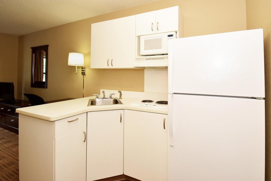 Extended Stay America Suites - Atlanta - Perimeter - Crestline Dunwoody Exterior photo